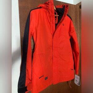 VOLCOM women’s insulated Snowboard jacket. Color: Orange Shock. Size :MED